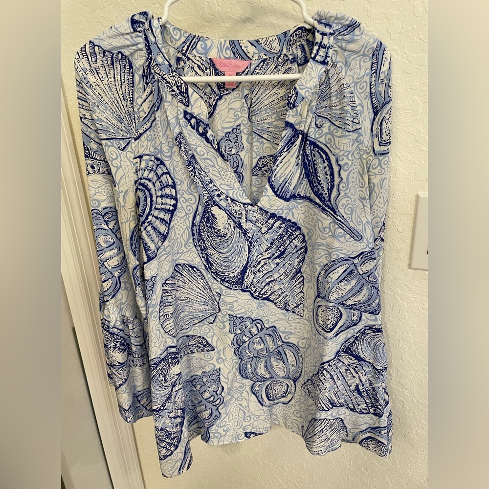 Lilly Pulitzer Top - Call My Shell Phone